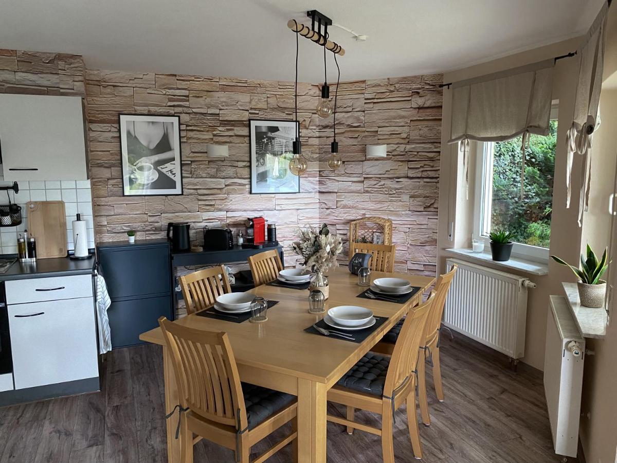 Schoene Wohnung Mit Terrasse & Blick Ins Gruene Dormettingen 외부 사진